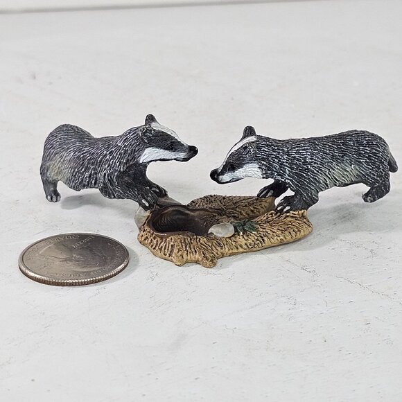 Schleich Badger Cubs #14651 Animal Figure Wildlife Collectible Toy - Picture 8 of 8